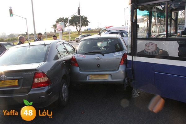 bus accednet 2 cars 0110 (9).JPG